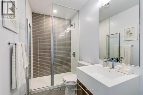 414 - 25 Neighbourhood Lane, Toronto, ON - Indoor Photo Showing Bathroom