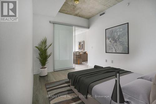 601 - 195 Mccaul Street, Toronto, ON - Indoor Photo Showing Bedroom