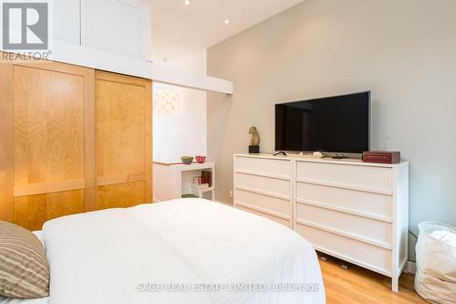 Main - 70 Manning Avenue, Toronto, ON - Indoor Photo Showing Bedroom