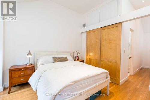 Main - 70 Manning Avenue, Toronto, ON - Indoor Photo Showing Bedroom