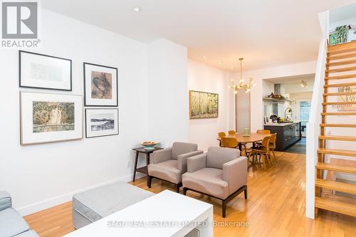 Main - 70 Manning Avenue, Toronto, ON - Indoor Photo Showing Living Room