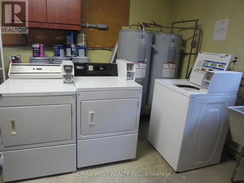 41 - 429 Austen Court, Oshawa, ON - Indoor Photo Showing Laundry Room