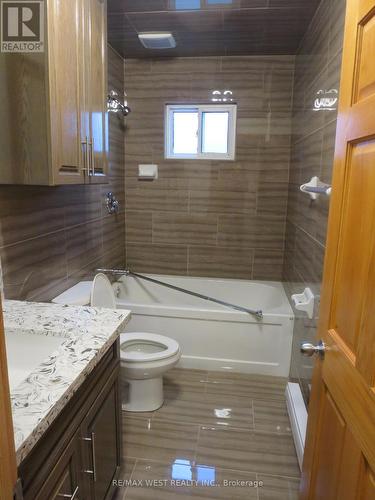 42 - 429 Austen Crescent, Oshawa, ON - Indoor Photo Showing Bathroom