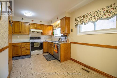 Main - 37 Albacore Crescent, Toronto, ON - Indoor Photo Showing Kitchen