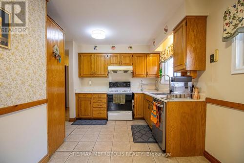 Main - 37 Albacore Crescent, Toronto, ON - Indoor Photo Showing Kitchen