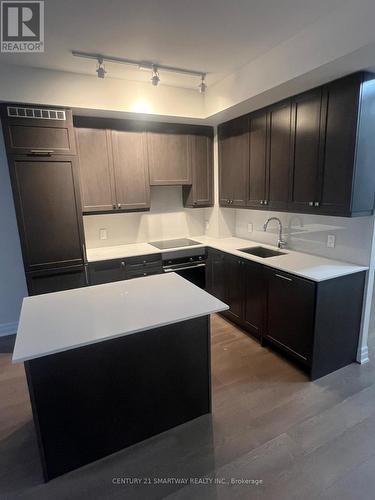 520 - 9075 Jane Street, Vaughan, ON - Indoor Photo Showing Kitchen With Upgraded Kitchen