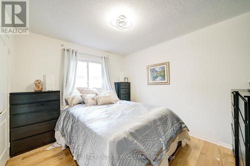 6195 Ford Road W, Mississauga, ON - Indoor Photo Showing Bedroom