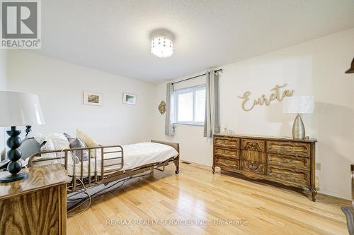 6195 Ford Road W, Mississauga, ON - Indoor Photo Showing Bedroom