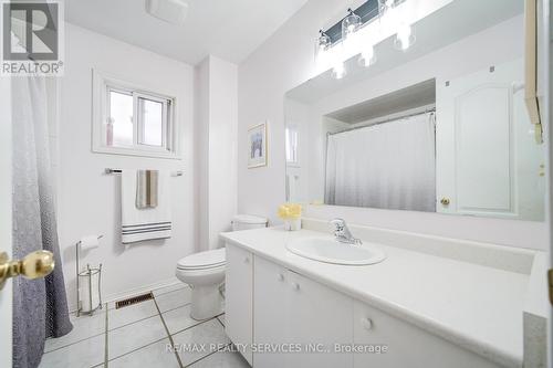 6195 Ford Road W, Mississauga, ON - Indoor Photo Showing Bathroom