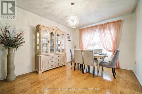 6195 Ford Road W, Mississauga, ON - Indoor Photo Showing Dining Room