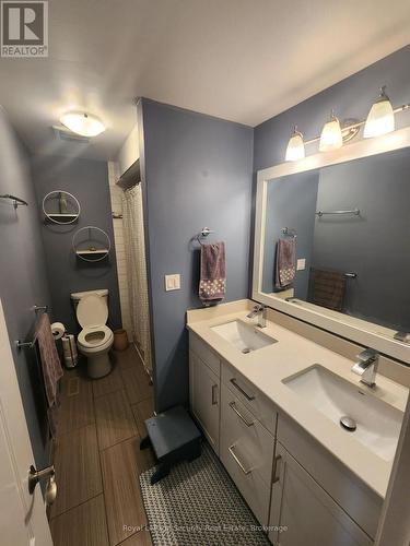 20 Mullet Drive, Mississauga, ON - Indoor Photo Showing Bathroom