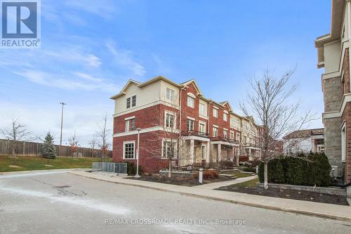 # 26 - 636 Evans Avenue, Toronto, ON - Outdoor