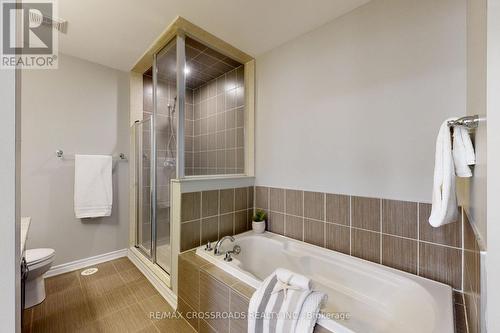 # 26 - 636 Evans Avenue, Toronto, ON - Indoor Photo Showing Bathroom