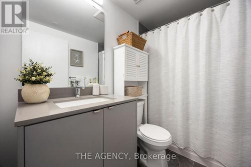 A603 - 3210 Dakota Common, Burlington, ON - Indoor Photo Showing Bathroom