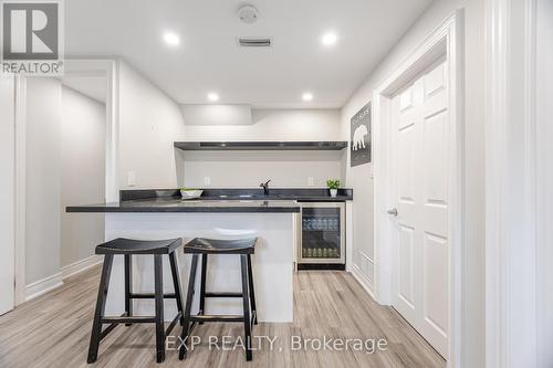 853 Willow Avenue, Milton, ON - Indoor Photo Showing Kitchen