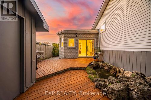 853 Willow Avenue, Milton, ON - Outdoor With Deck Patio Veranda With Exterior