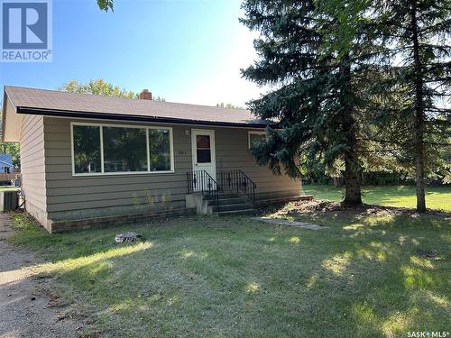 301 Prince Street, Imperial, SK - Outdoor