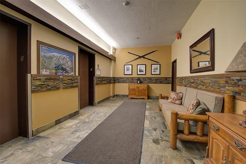 402-7470 Porcupine Road, Big White, BC -  Photo Showing Other Room