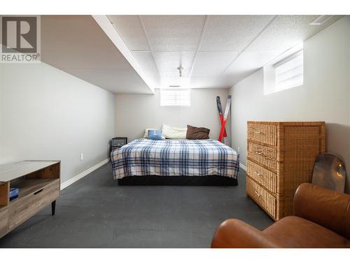 3413 24 Avenue, Vernon, BC - Indoor Photo Showing Bedroom