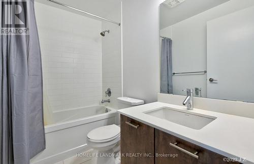 808 - 2200 Lake Shore Boulevard W, Toronto, ON - Indoor Photo Showing Bathroom