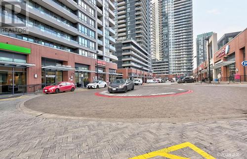 808 - 2200 Lake Shore Boulevard W, Toronto, ON - Outdoor With Facade