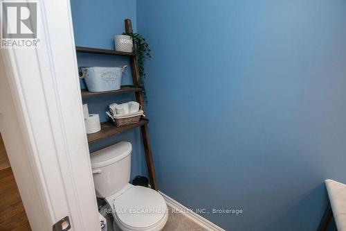 57 - 377 Glancaster Road, Hamilton, ON - Indoor Photo Showing Bathroom