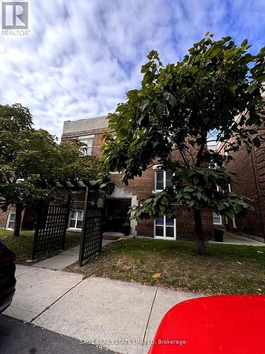 C4 - 98 Leuty Avenue, Toronto, ON - Outdoor