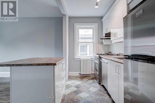 C4 - 98 Leuty Avenue, Toronto, ON - Indoor Photo Showing Kitchen With Upgraded Kitchen