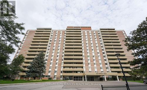 610 - 120 Dundalk Drive, Toronto, ON - Outdoor With Balcony With Facade