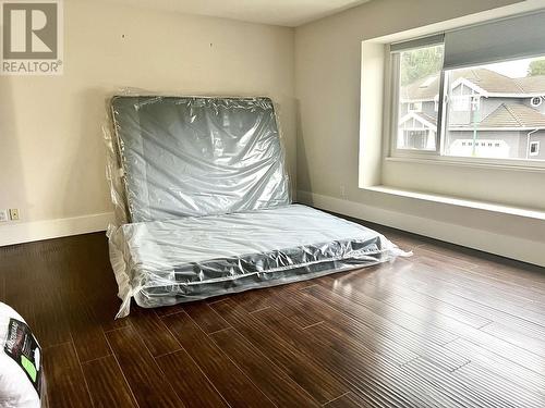 630 Nicola Avenue, Coquitlam, BC - Indoor Photo Showing Bedroom