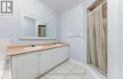 201 Sophia Road, Markham, ON - Indoor Photo Showing Bathroom