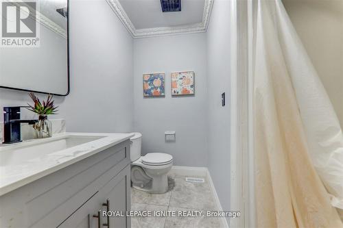 201 Sophia Road, Markham, ON - Indoor Photo Showing Bathroom