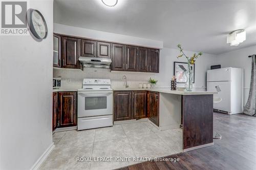 201 Sophia Road, Markham, ON - Indoor Photo Showing Kitchen