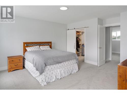 Primary Bedroom - 3960 June Springs Road, Kelowna, BC - Indoor Photo Showing Bedroom