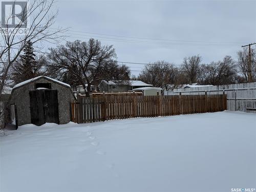 1016 Stadacona Street E, Moose Jaw, SK - Outdoor