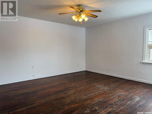 1016 Stadacona Street E, Moose Jaw, SK - Indoor Photo Showing Other Room