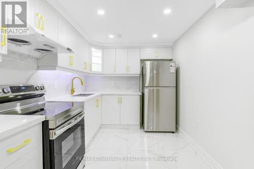 51 Feint Drive, Ajax, ON - Indoor Photo Showing Kitchen