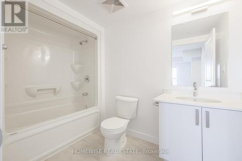 401 - 1475 Whites Road, Pickering, ON - Indoor Photo Showing Bathroom