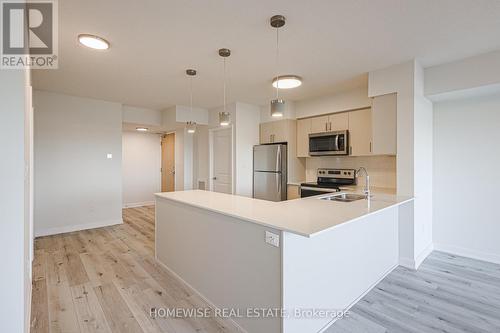 401 - 1475 Whites Road, Pickering, ON - Indoor Photo Showing Kitchen With Double Sink