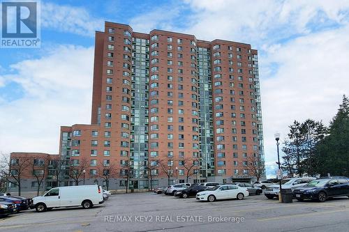 312 - 61 Markbrook Lane, Toronto, ON - Outdoor With Facade