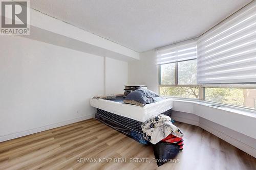 312 - 61 Markbrook Lane, Toronto, ON - Indoor