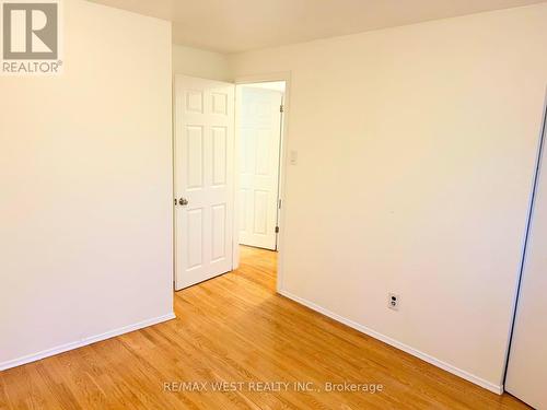 121 Bartley Bull Parkway, Brampton, ON - Indoor Photo Showing Other Room