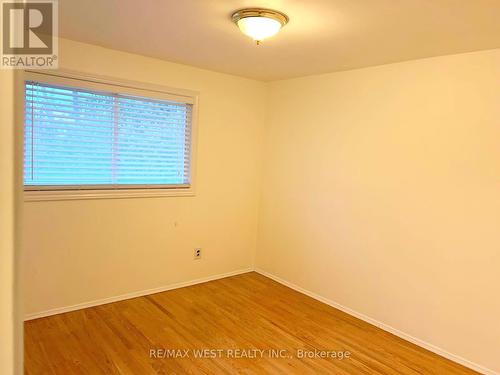 121 Bartley Bull Parkway, Brampton, ON - Indoor Photo Showing Other Room