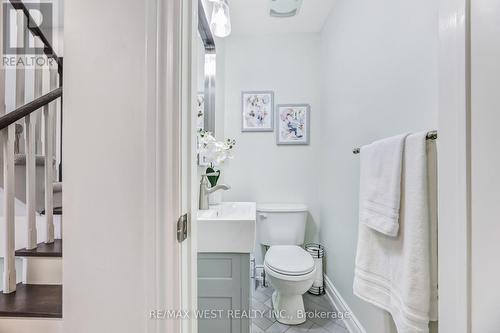 631 Beresford Avenue, Toronto, ON - Indoor Photo Showing Bathroom