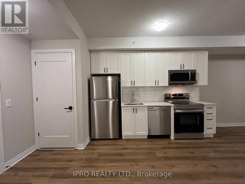 305 - 480 Gordon Krantz Avenue, Milton, ON - Indoor Photo Showing Kitchen