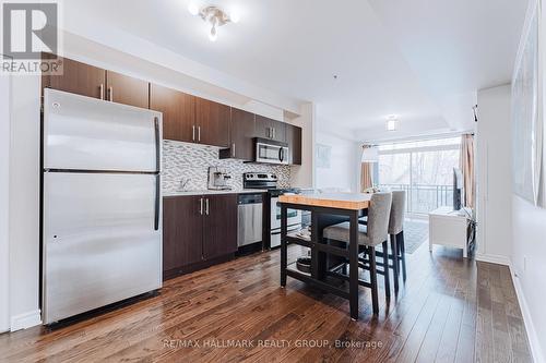 407 - 429 Kent Street, Ottawa, ON - Indoor Photo Showing Kitchen With Stainless Steel Kitchen With Upgraded Kitchen