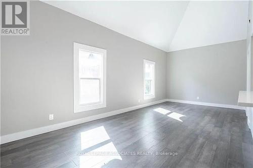 #Upper - 109 Chatham Street, Brantford, ON - Indoor Photo Showing Other Room