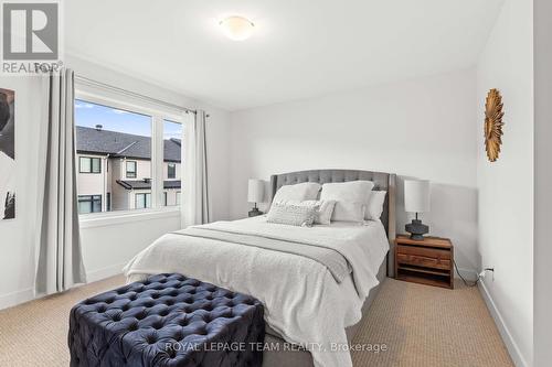 920 Brian Good Avenue, Ottawa, ON - Indoor Photo Showing Bedroom