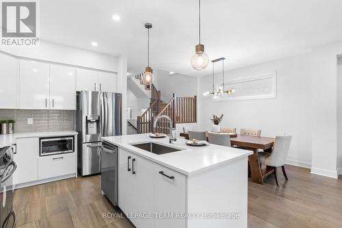 920 Brian Good Avenue, Ottawa, ON - Indoor Photo Showing Kitchen With Upgraded Kitchen