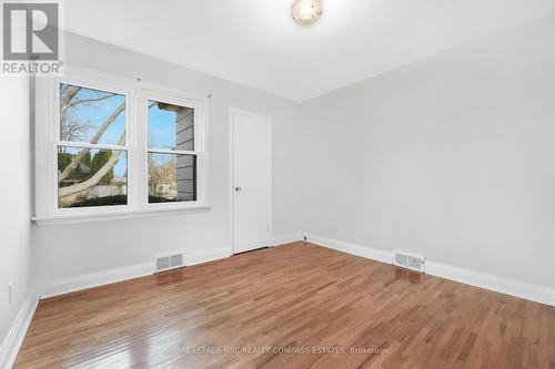 74 Beamer Avenue, St. Catharines (441 - Bunting/Linwell), ON - Indoor Photo Showing Other Room